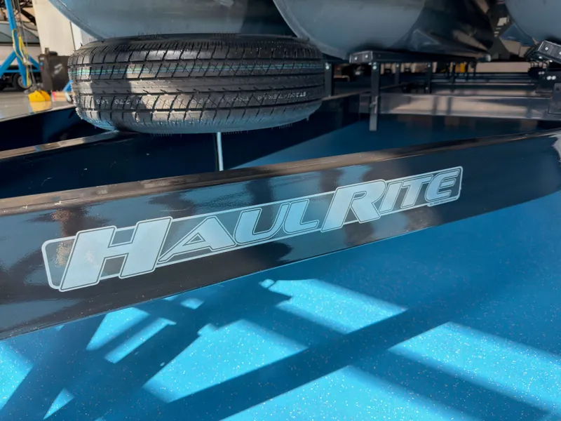 Slide: The Image of Barletta X23UC 2023 - 37