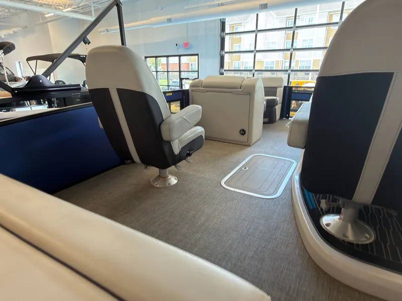 Slide: The Image of Barletta X23UC 2023 - 40