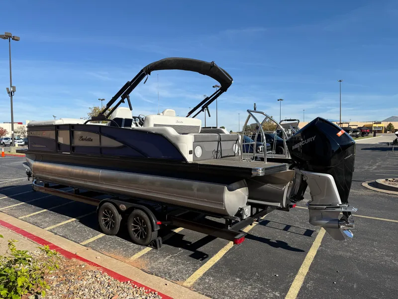 Slide: The Image of Barletta X23UC 2023 - 6