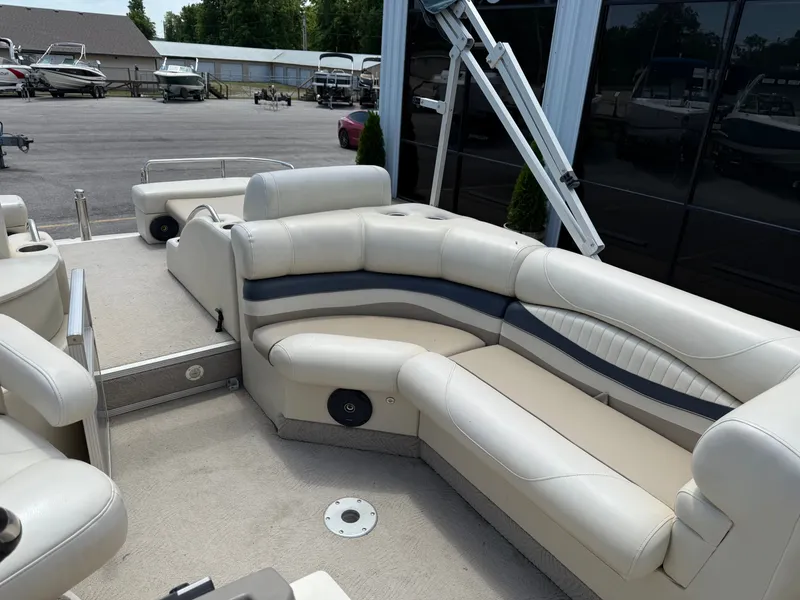 Slide: The Image of Bennington 2575 2009 - 13