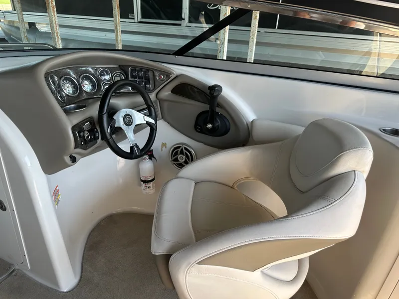 Slide: The Image of Crownline Boats 270BR 2011 - 13