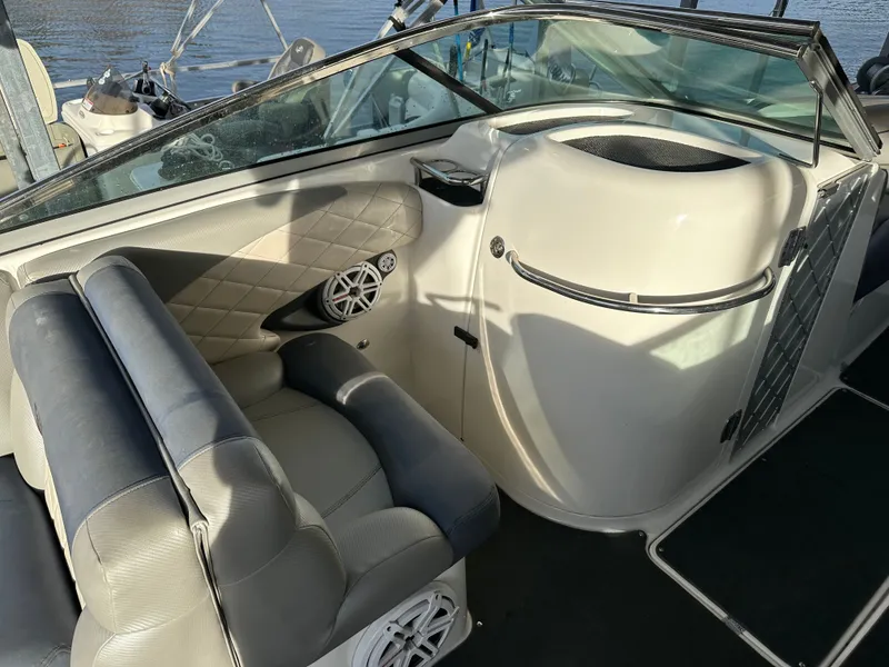 Slide: The Image of MasterCraft X-80 2011 - 10