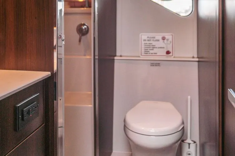 Slide: The Image of 2023 Cruisers Yachts 42 Cantius - Image 24 - 24