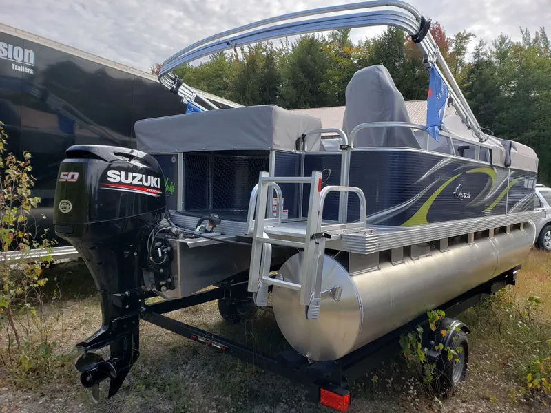 Slide: The Image of Apex Marine Qwest Edge 816 2018 - 7