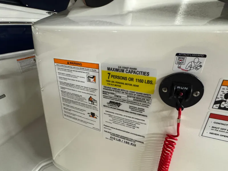 Slide: The Image of Boston Whaler 170 Montauk 2026 - 8