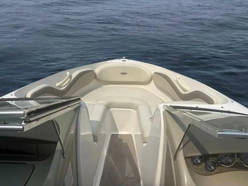 Slide: The Image of Chaparral 180 SSi 2004 - 8