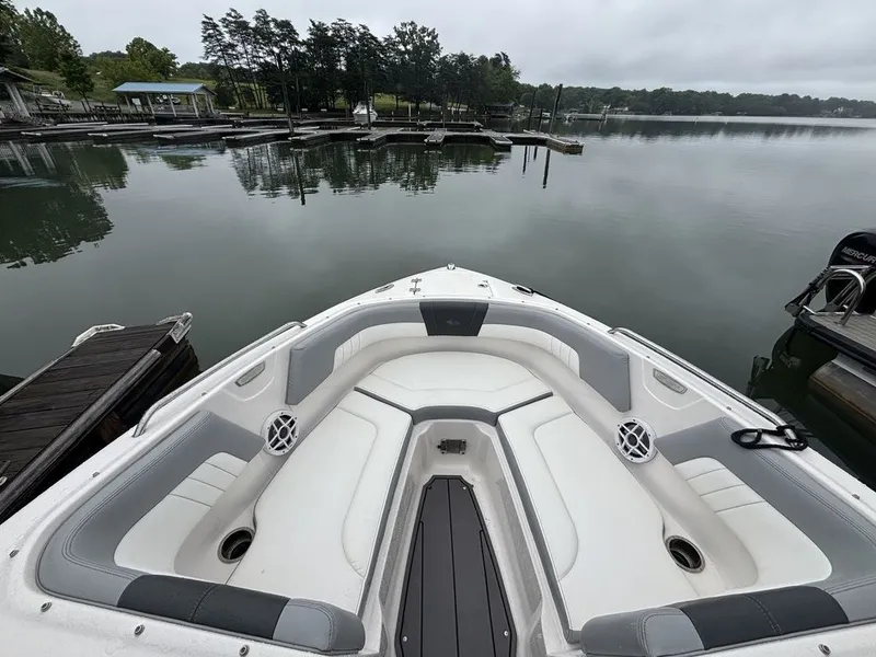 Slide: The Image of Chaparral 23 SSi 2023 - 10