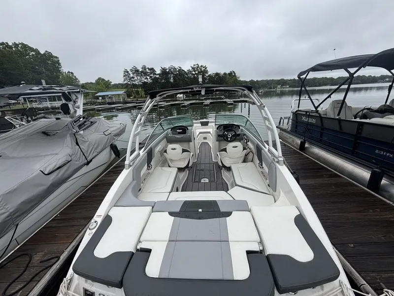 Slide: The Image of Chaparral 23 SSi 2023 - 4