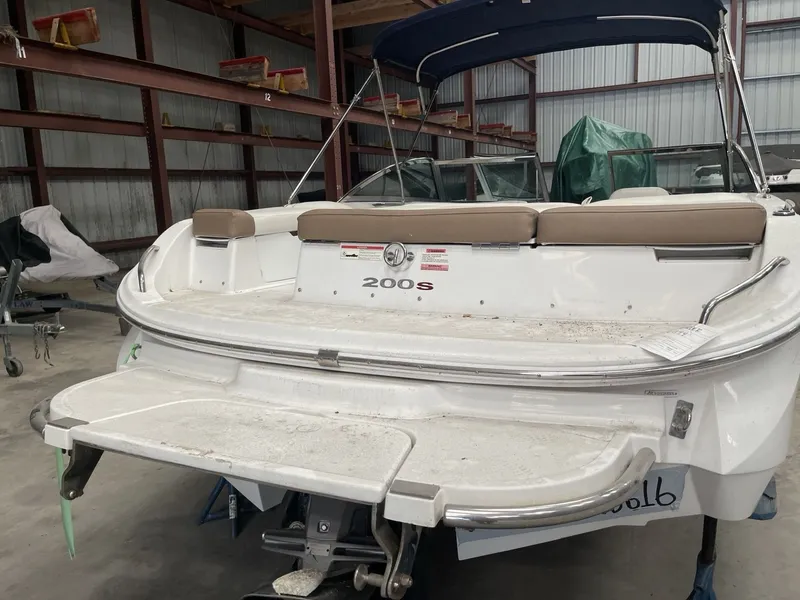 Slide: The Image of Cobalt 200S 2016 - 12