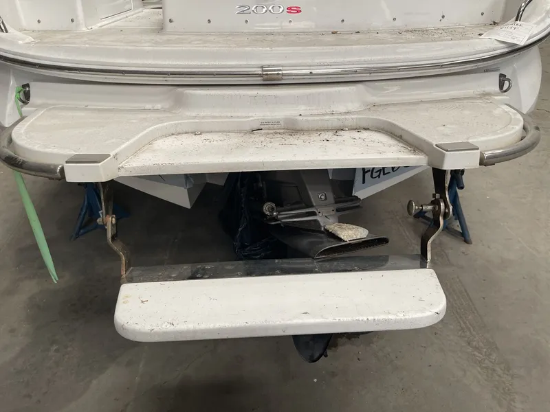 Slide: The Image of Cobalt 200S 2016 - 13