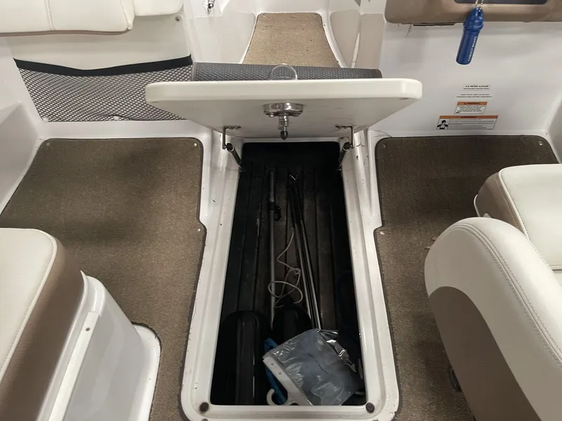 Slide: The Image of Cobalt 200S 2016 - 25