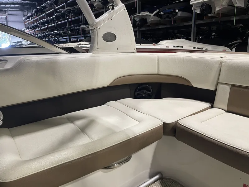 Slide: The Image of Cobalt 220S 2018 - 16