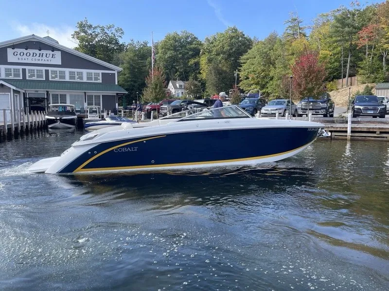 Slide: The Image of Cobalt R30 2016 - 6