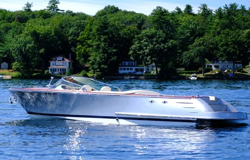 Slide: The Image of Committi 28 Elegance 2015 - 3