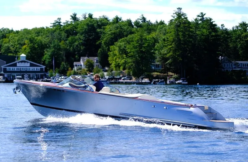 Slide: The Image of Committi 28 Elegance 2015 - 8