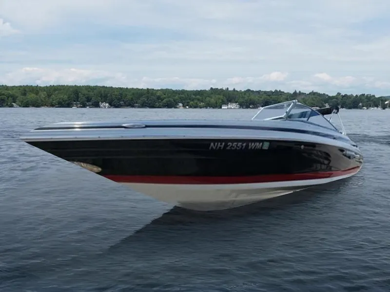 Slide: The Image of Crownline Boats 225 SS 2019 - 3