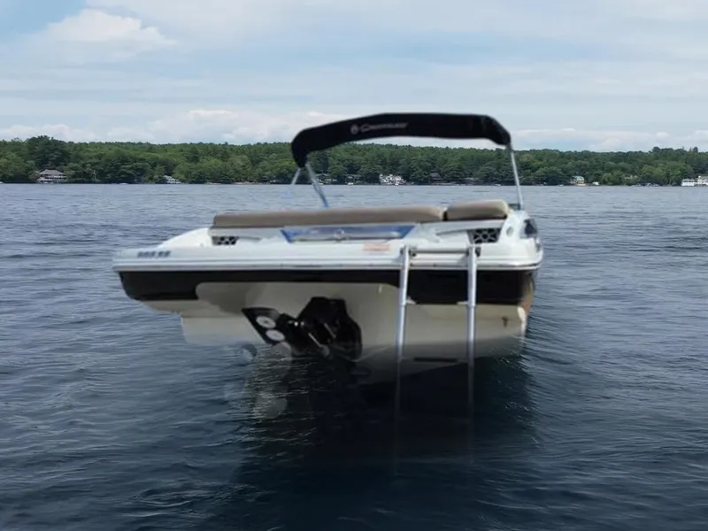 Slide: The Image of Crownline Boats 225 SS 2019 - 5