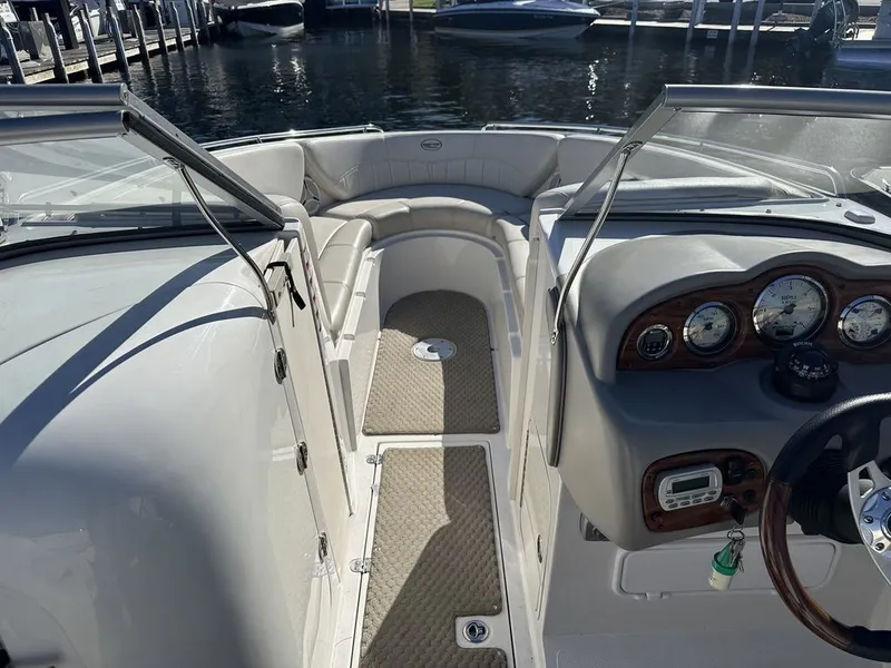 Slide: The Image of Ebbtide 2460 Z-trak 2009 - 7