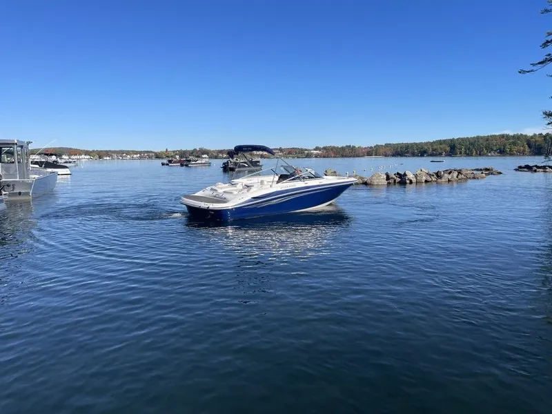 Slide: The Image of Four Winns 22 Horizon 2011 - 4