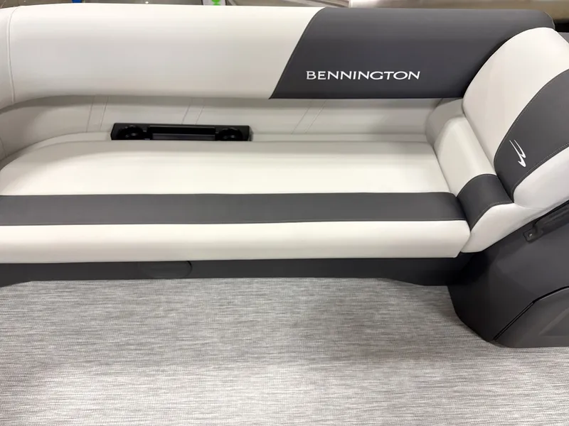 Slide: The Image of Bennington 20SL-Snap 2026 - 16