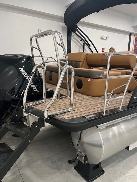 Slide: The Image of Harris CRUISER 230 SLDH 2026 - 4