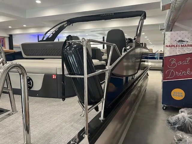 Slide: The Image of Harris SUNLINER 230 SLDH 2026 - 11