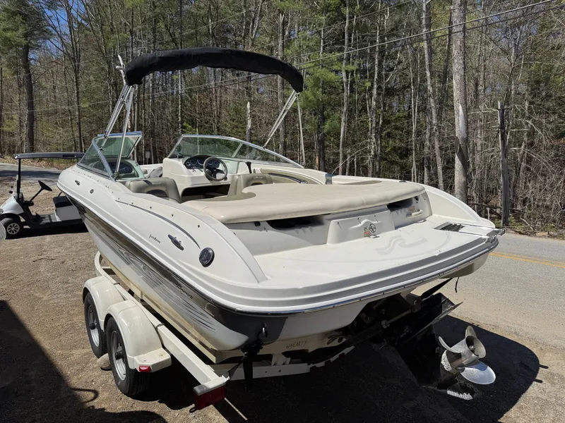 Slide: The Image of Sea Ray 205 Sport 2005 - 8