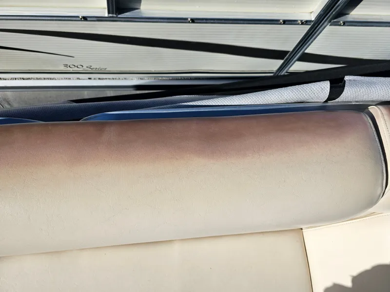 Slide: The Image of SunChaser 8520 CRS 2008 - 10