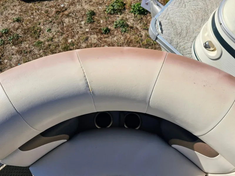 Slide: The Image of SunChaser 8520 CRS 2008 - 11