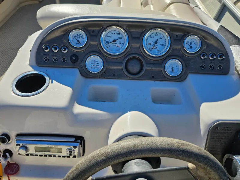 Slide: The Image of SunChaser 8520 CRS 2008 - 8