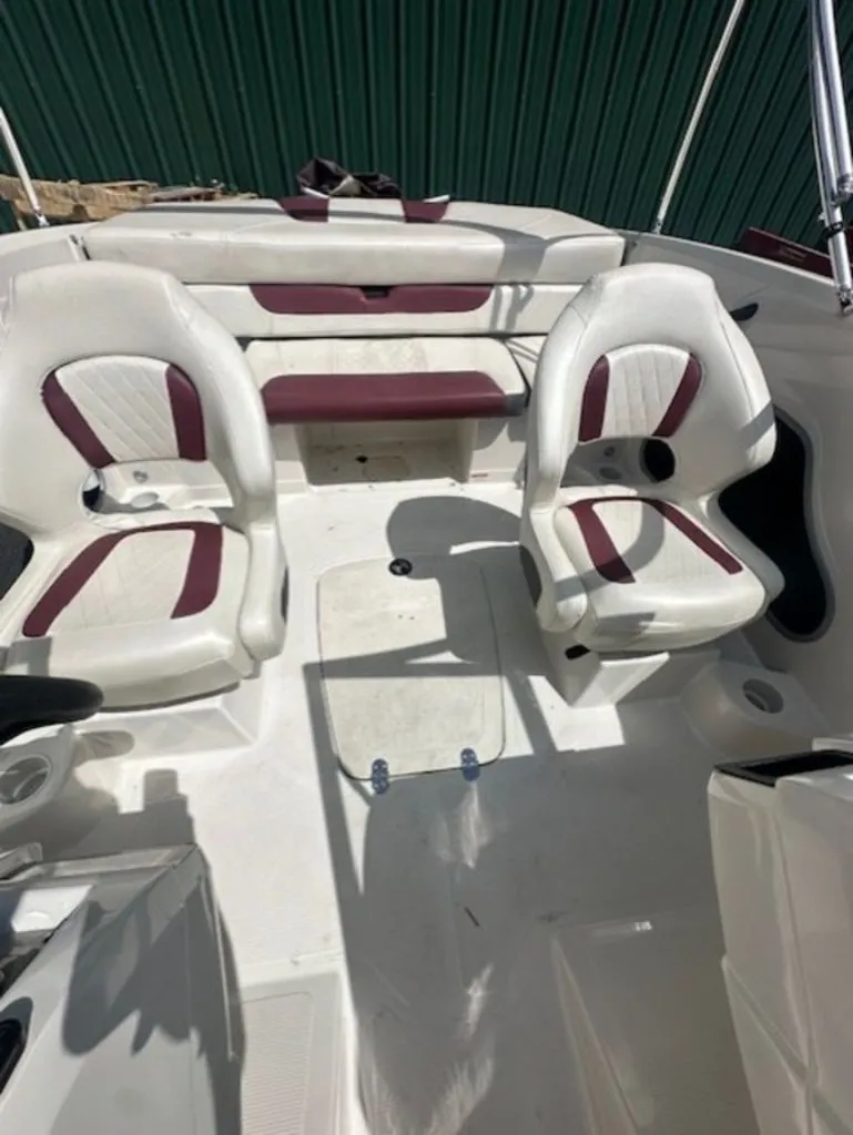 Slide: The Image of Tracker Tahoe 400 TS 2016 - 7