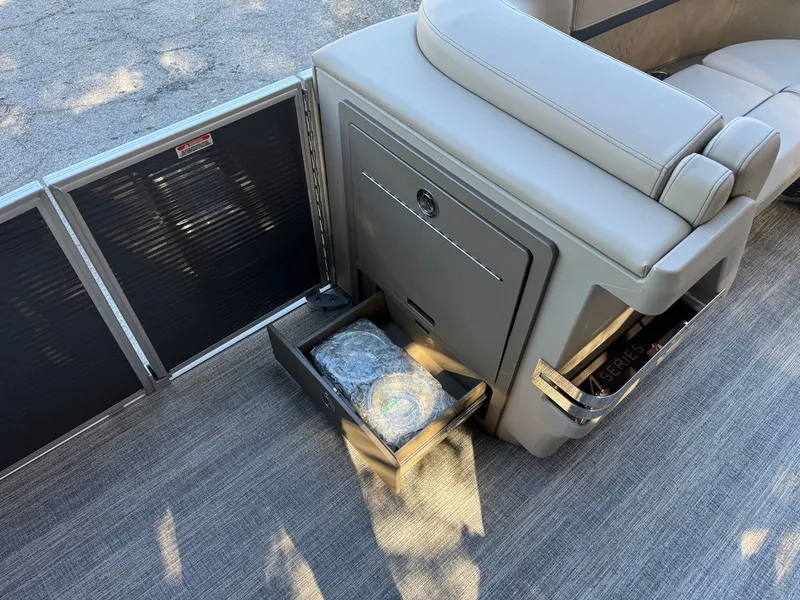 Slide: The Image of Bennington 21ML 2026 - 17