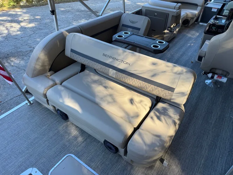 Slide: The Image of Bennington 21ML 2026 - 19