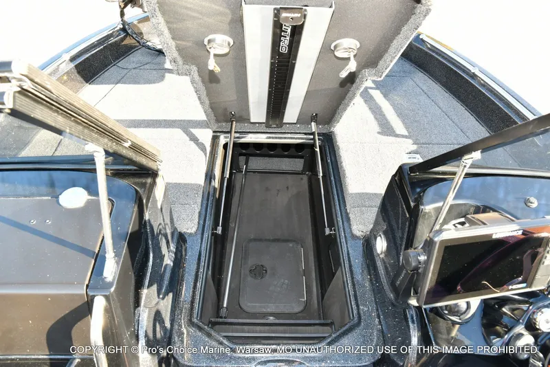 Slide: The Image of Nitro ZV19 Pro w/200HP Pro-XS 2022 - 50