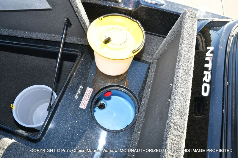 Slide: The Image of Nitro ZV19 Pro w/200HP Pro-XS 2022 - 57