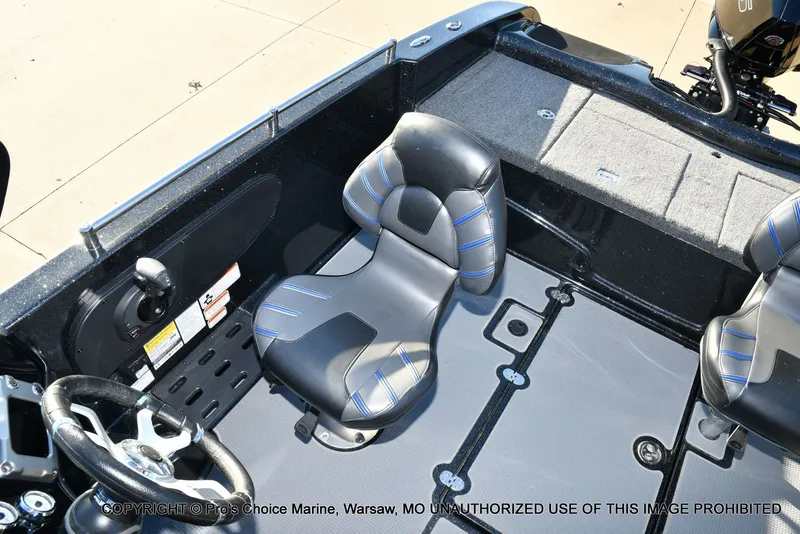 Slide: The Image of Nitro ZV19 Pro w/200HP Pro-XS 2022 - 61