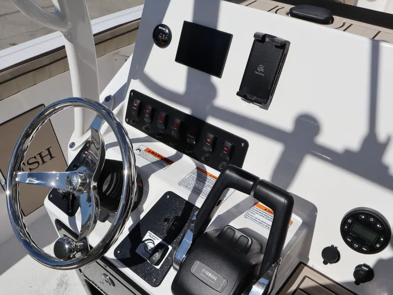 Slide: The Image of Yamaha 222 FSH Sport 2026 - 14