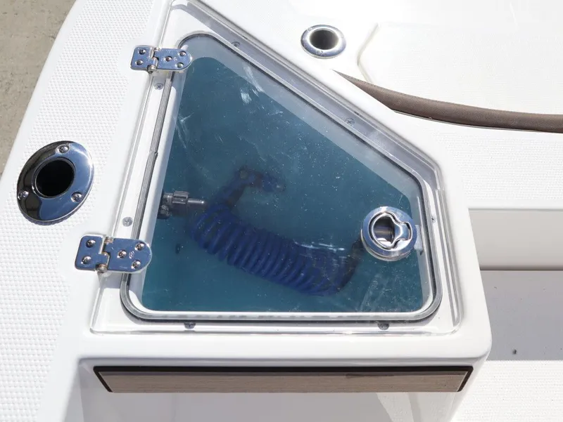 Slide: The Image of Yamaha 222 FSH Sport 2026 - 17