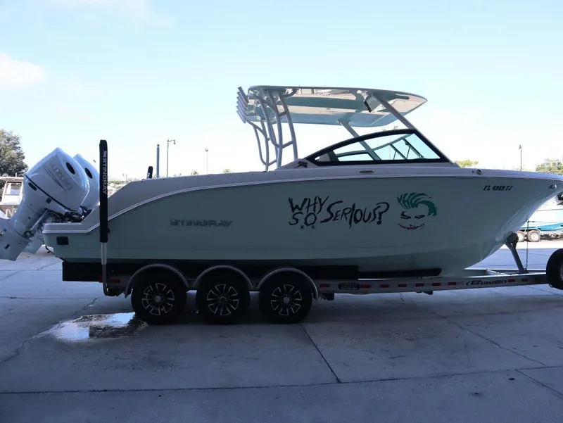 Slide: The Image of Stingray 269 DC 2022 - 2