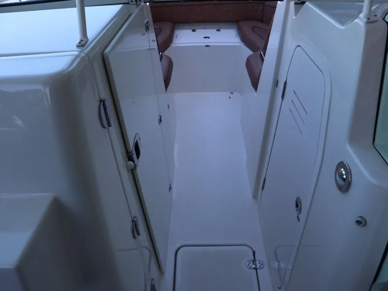 Slide: The Image of Stingray 269 DC 2022 - 20