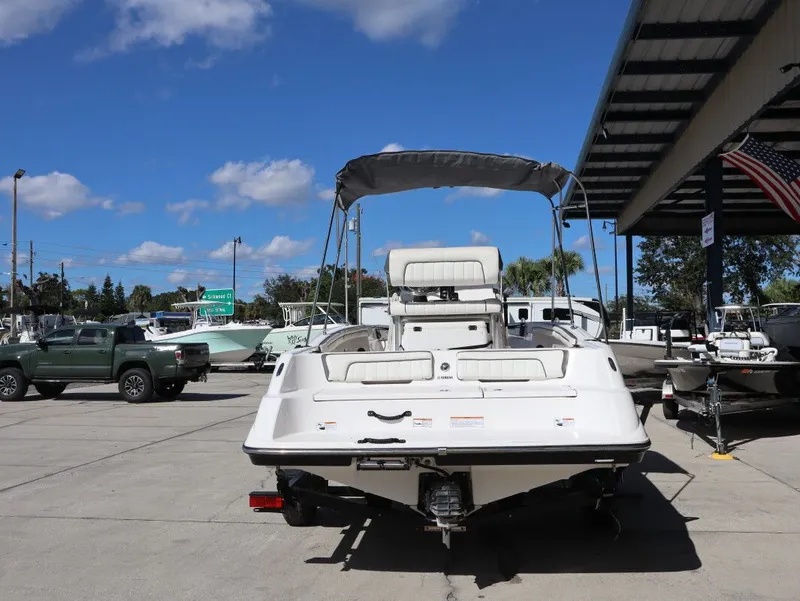 Slide: The Image of Yamaha Fsh 190 deluxe 2016 - 3