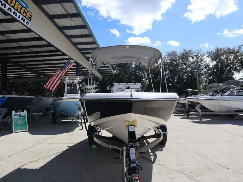 Slide: The Image of Yamaha Fsh 190 deluxe 2016 - 4