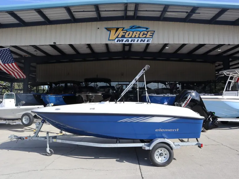 The Image of Bayliner E16 2026 - 1