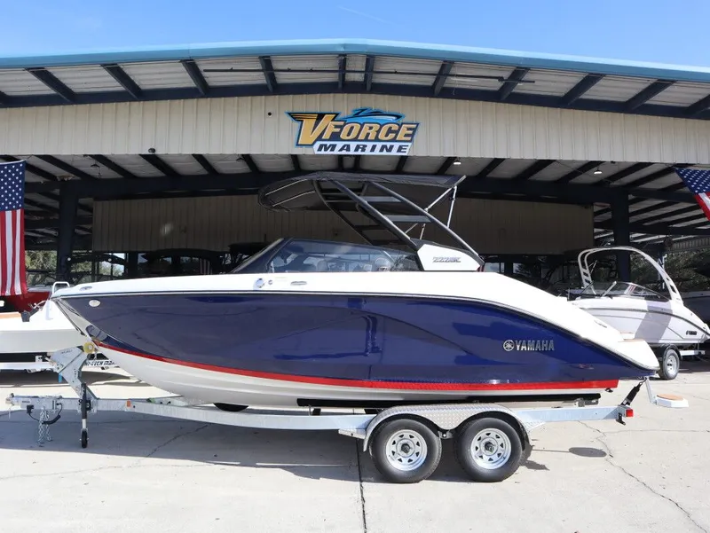 The Image of Yamaha 222SE 2026 - 1