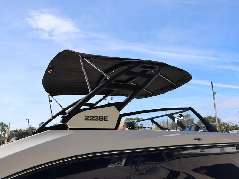 Slide: The Image of Yamaha 222SE 2026 - 13