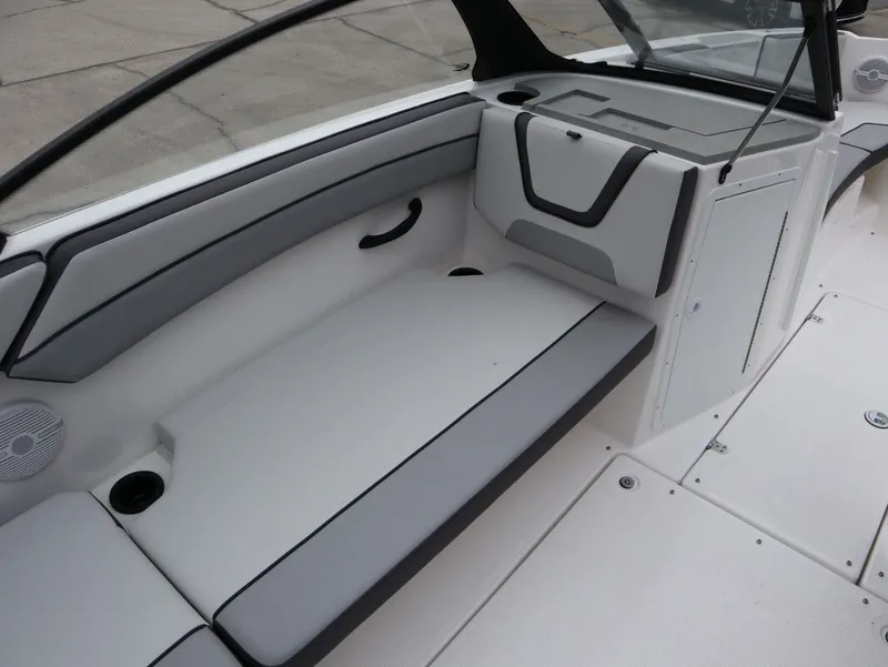 Slide: The Image of Yamaha AR220 2026 - 22