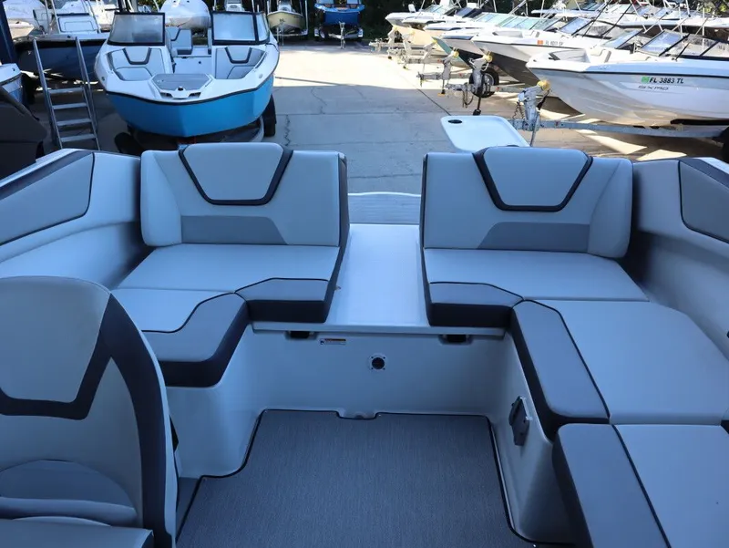 Slide: The Image of Yamaha AR220 2026 - 6