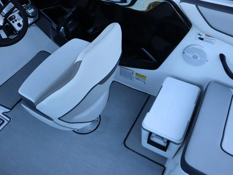 Slide: The Image of Yamaha AR220 2026 - 7