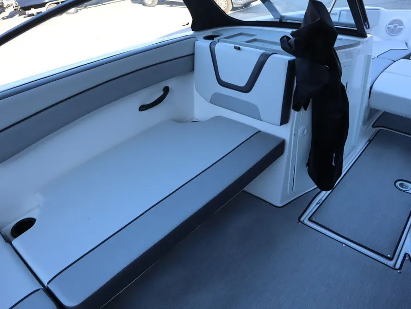 Slide: The Image of Yamaha AR220 2026 - 9