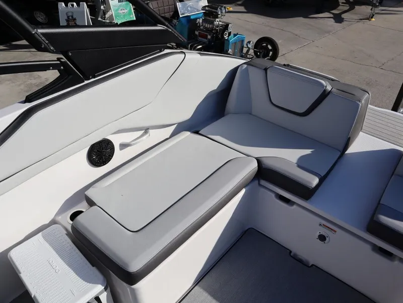 Slide: The Image of Yamaha AR250 2026 - 18